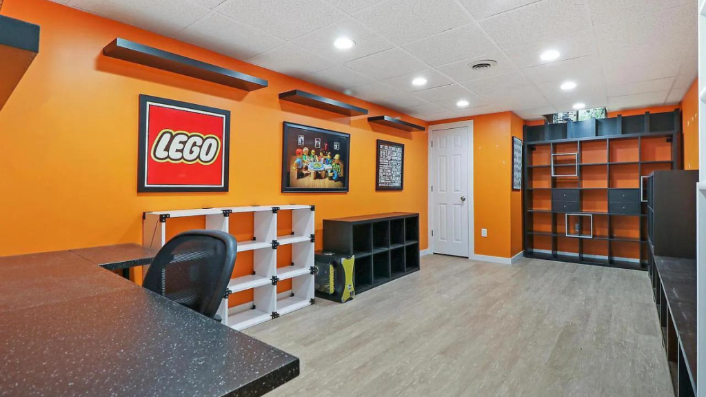 LEGO office 1024x576