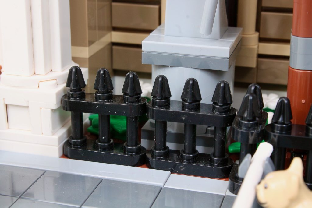LEGO Icons 10326 Natural History Museum review 16 1024x683