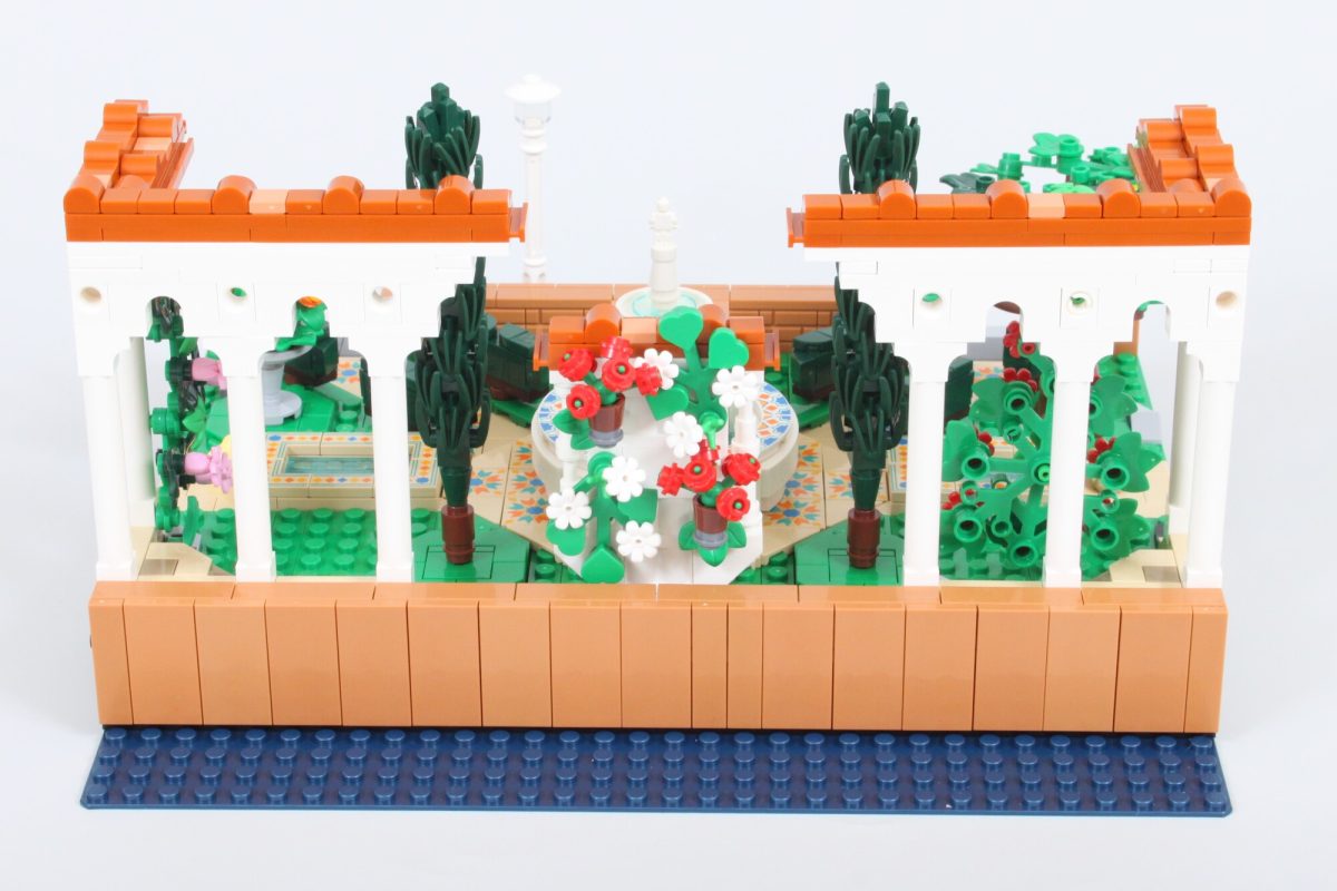 lego 10359 fountain garden modular rebuild review 2 1200x800