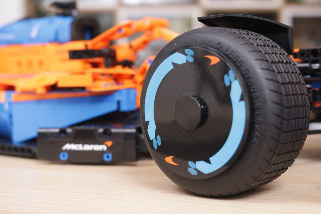 LEGO Technic 42141 McLaren Formula 1 Race Car review five things 4i 1024x683