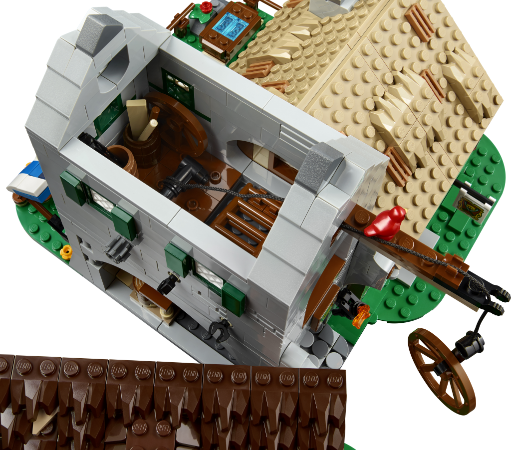 LEGO Icons 10332 medieval town square upstairs 1024x902